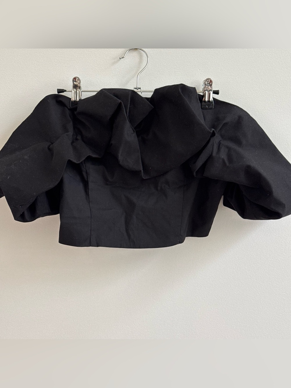 Dynamite Black Off-Shoulder Ruffle Crop Top - Picture 2 of 8